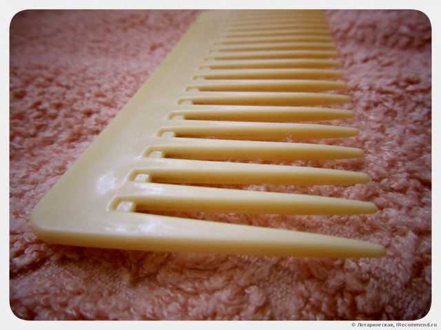 Гребень Macadamia Natural Oil Healing Oil Infused Comb - фото