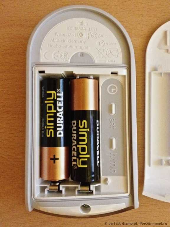 В комплекте также батарейки Duracell для Smart Guide - за 7 месяцев не разрядились