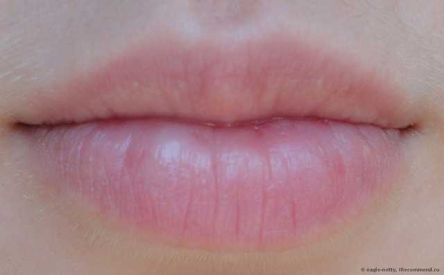 Блеск для увеличения объёма губ Oriflame .Гель-блеск для мгновенного увеличения объема губ «Экспресс-объем».... - фото