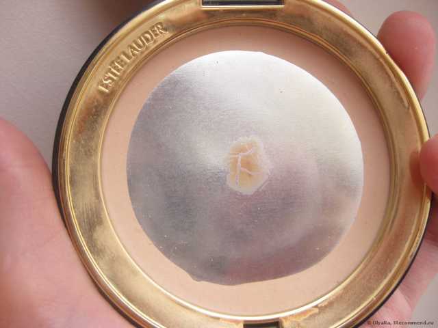 Пудра Estee Lauder AeroMatte Ultralucent Pressed Powder - фото