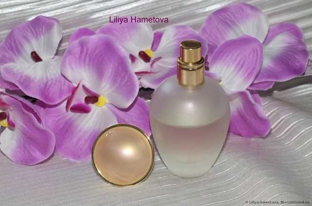  Avon rare pearls