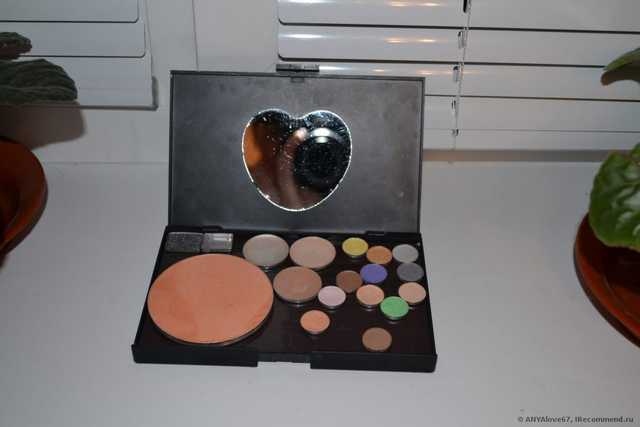 Палетка для теней Buyincoins Empty Eyeshadow Aluminum Pans with Palette - фото