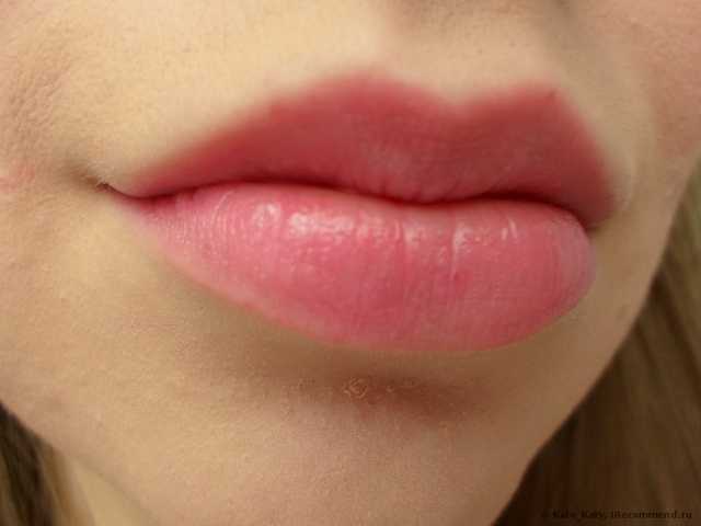 Блеск для губ Bell Light Lip TINT - фото