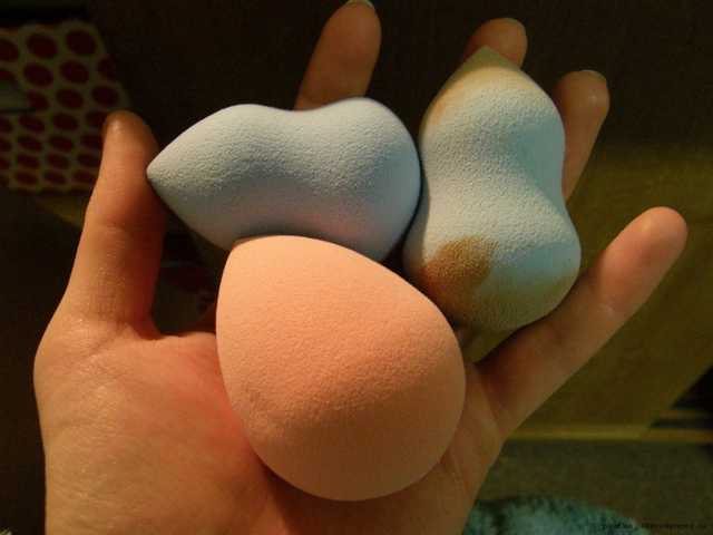 Спонжи для макияжа Aliexpress    Beauty Soft Makeup Sponge Blender Blending Foundation Smooth Puff - фото
