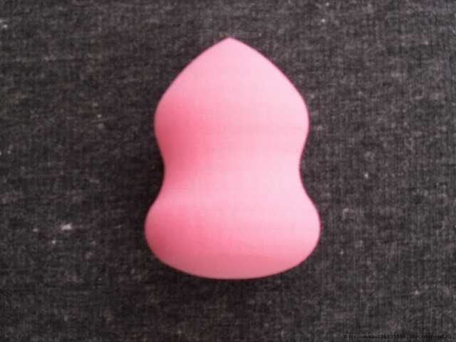 Спонжи для макияжа Aliexpress    Beauty Soft Makeup Sponge Blender Blending Foundation Smooth Puff - фото