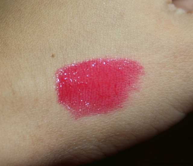 Блеск для губ Catrice Made To Stay Smoothing Lip Polish - фото