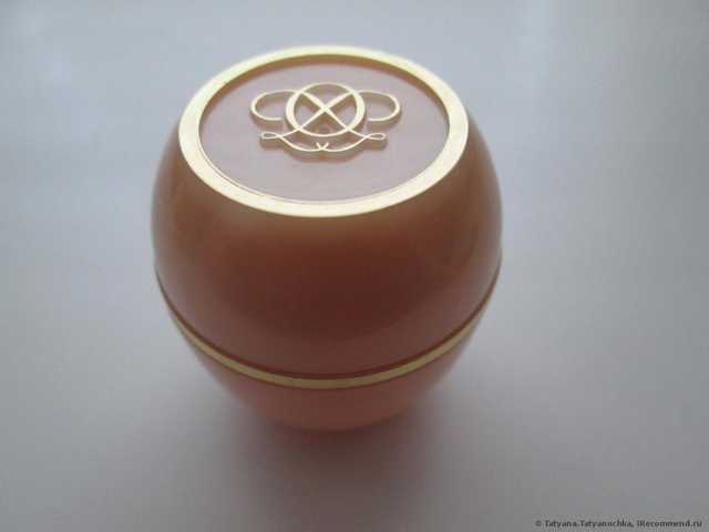 Смягчающее средство Oriflame «Нежная забота» с ароматом миндаля ( Tender Care Almond Protecting Balm ) - фото