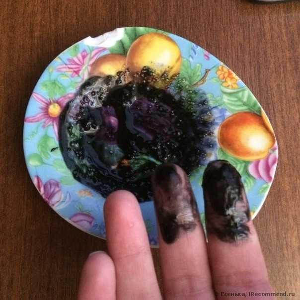 Маска-плёнка из желатина с активированным углём