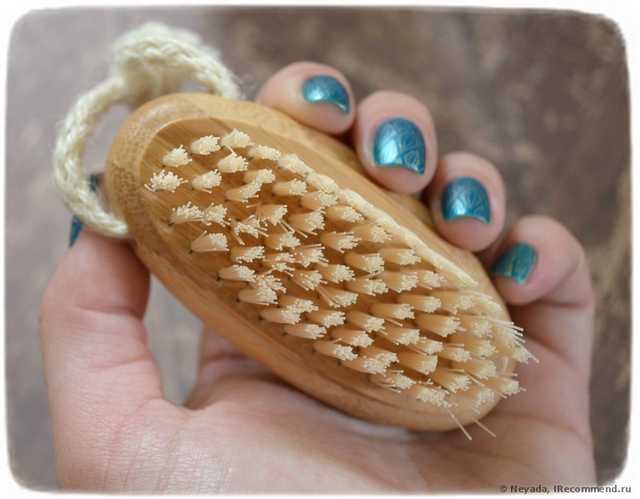 Щетка для ногтей Ecotools Bamboo Nail Brush, 1 Brush - фото