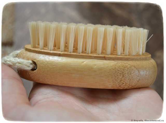 Щетка для ногтей Ecotools Bamboo Nail Brush, 1 Brush - фото