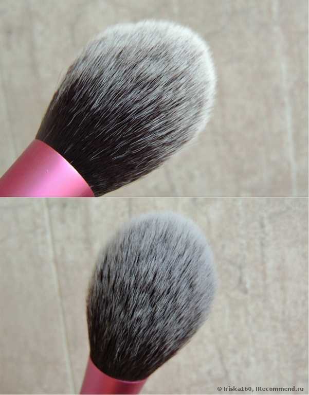 Кисть для румян Real Techniques by Samantha Chapman Blush Brush - фото