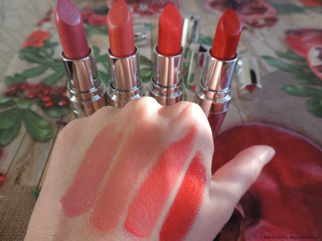 Слева направо: Lovey dovey pink, Peach peck, Caressing coral, Red embrace.