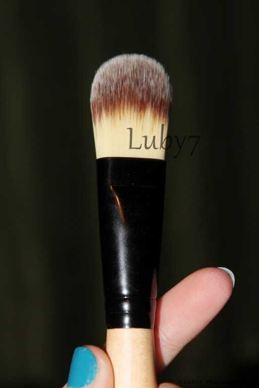 Кисть для тональной основы Aliexpress   Bamboo Handle Smooth Fiber Hair Makeup Wet Powder Foundation Brush Beauty Tool - фото