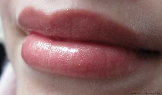 Блеск для губ Lancome Gloss in Love - фото