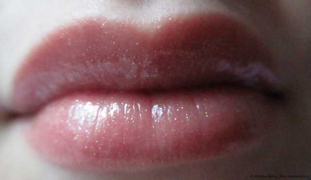 Блеск для губ Lancome Gloss in Love - фото