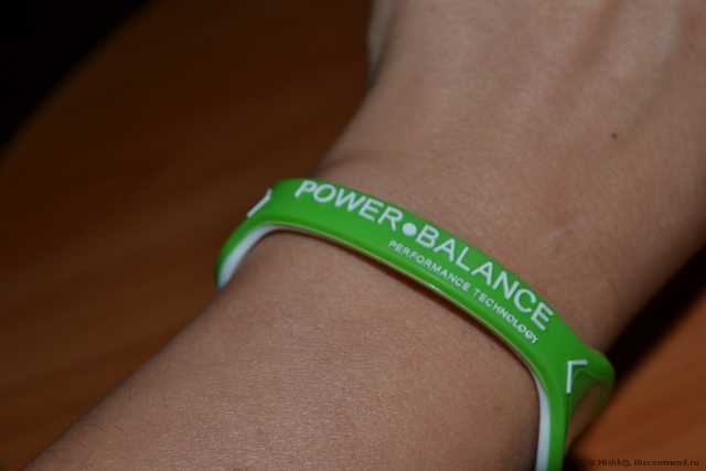 Энергетический браслет Power Balance - фото