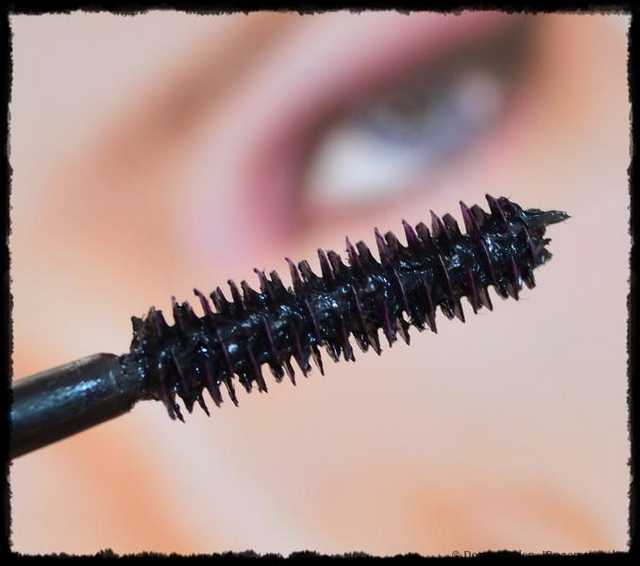 Тушь для ресниц Avon Super Drama Mascara / "Роковой эффект" - фото