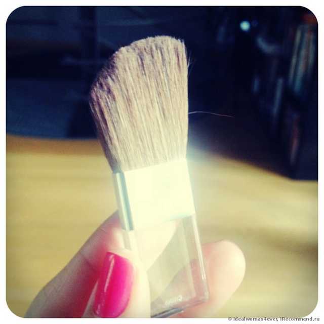Румяна CLINIQUE Blushing Blush - фото