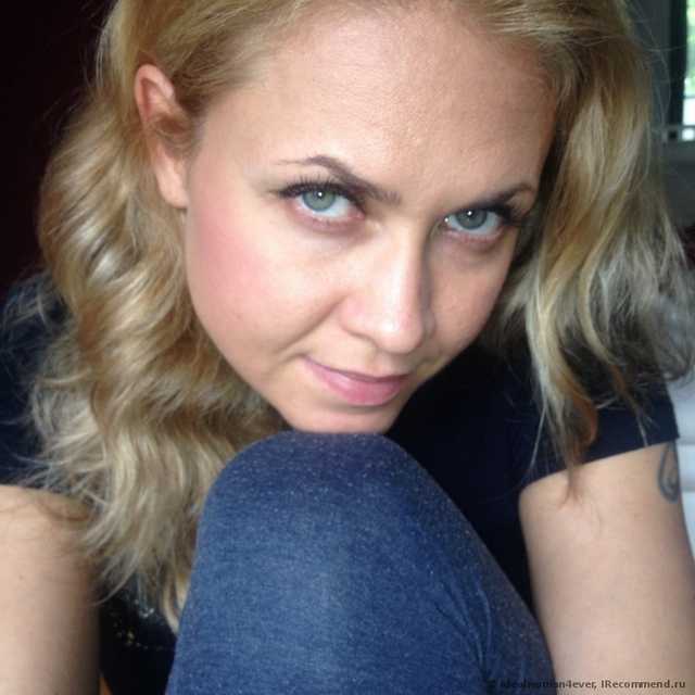 Румяна CLINIQUE Blushing Blush - фото