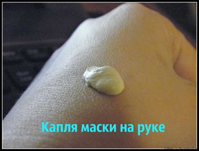 Капелька на руке