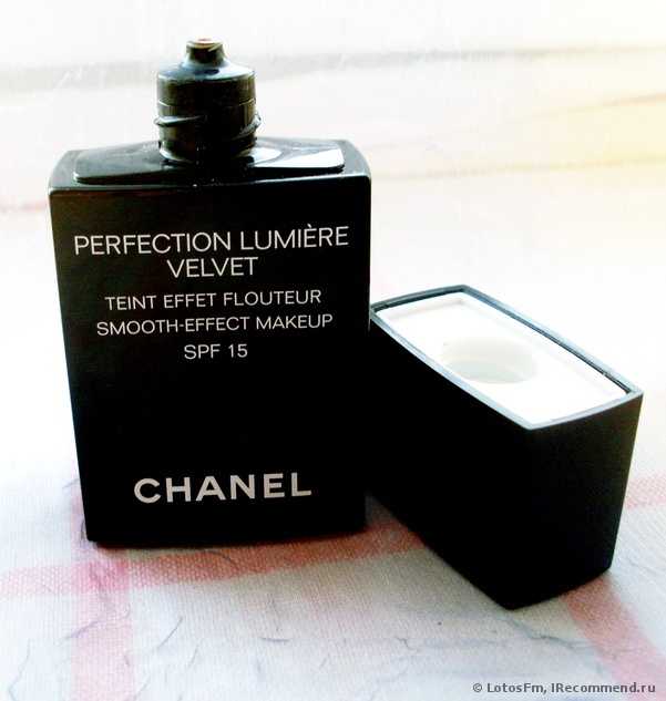 Тональная основа Chanel Perfection lumiere velvet - фото