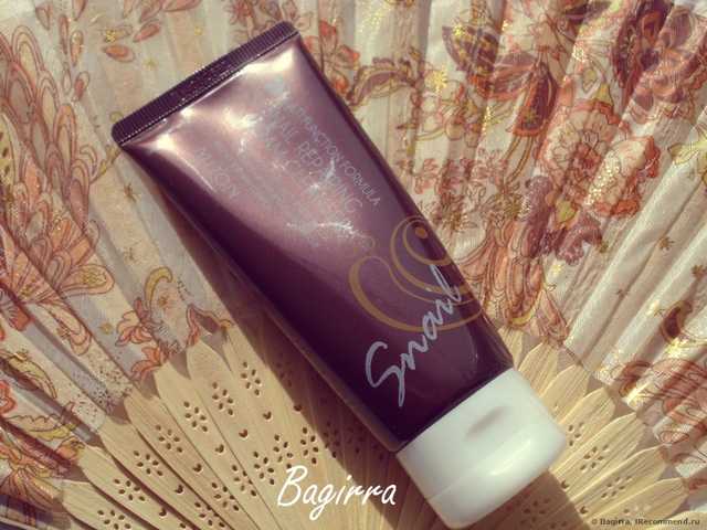 Пенка для умывания Mizon  Snail Repairing Foam Cleanser 60 мл. - фото