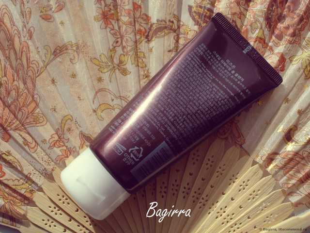 Пенка для умывания Mizon  Snail Repairing Foam Cleanser 60 мл. - фото