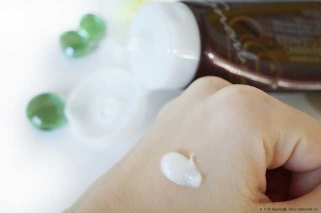 Пенка для умывания Mizon  Snail Repairing Foam Cleanser 60 мл. - фото
