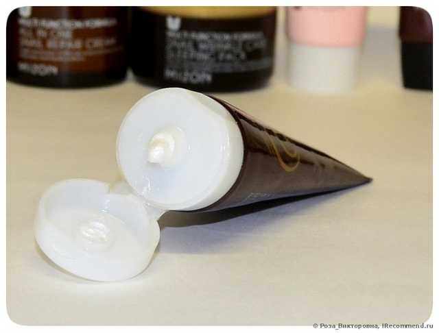 Пенка для умывания Mizon  Snail Repairing Foam Cleanser 60 мл. - фото