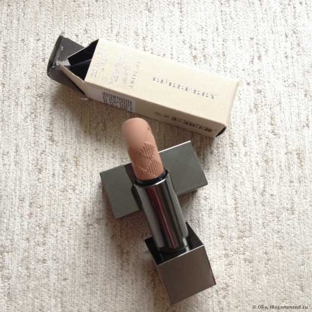 Помада - блеск для губ (кремовая помада) Burberry Lip Mist - фото