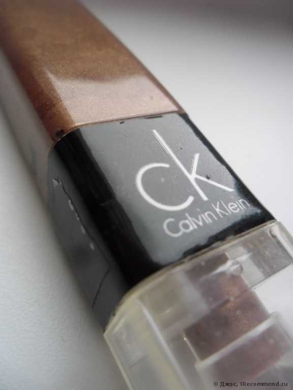 Блеск для губ Calvin Klein Delicious Pout Flavored - фото