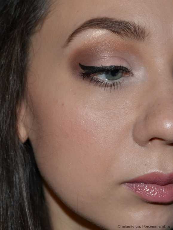 Основа под тени ArtDeco Eyeshadow Base - фото