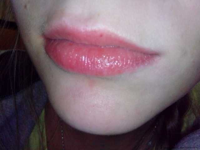Бальзам для губ Avon Color Trend Сладкий поцелуй - фото