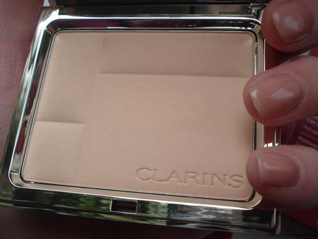 Пудра компактная Clarins Ever Matte - фото