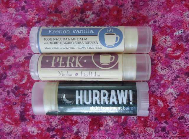 Бальзам для губ   Hurraw! Balm, Night Treatment Lip Balm, Blue Chamomile Vanilla - фото