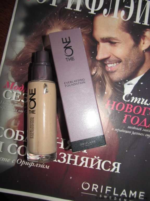 Тональная основа Oriflame The ONE EverLasting стойкая - фото