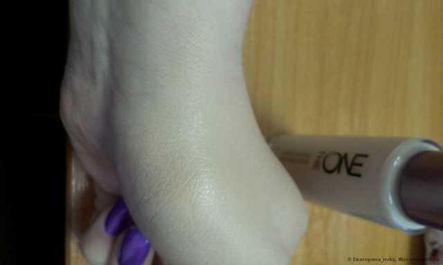 Тональная основа Oriflame The ONE EverLasting стойкая - фото