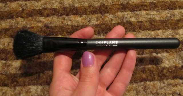 Кисть для румян Oriflame - фото