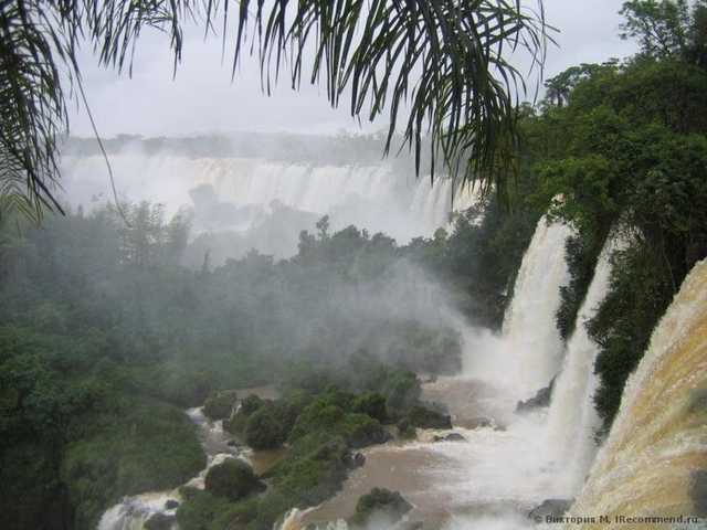 ISABEL DERROISNE / Dr Pierre Ricaud IGUAZU   La Route des Epices - фото