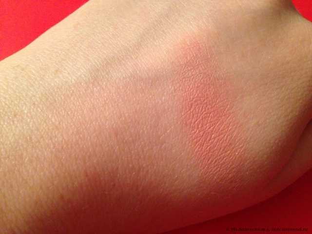 Румяна Essence silky touch blush - фото