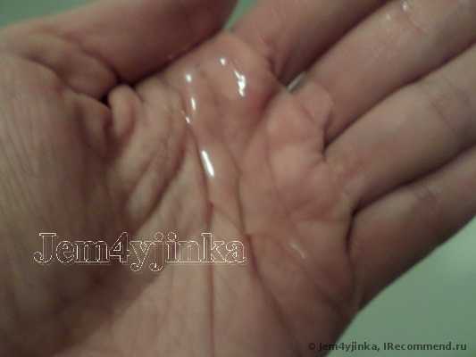 Гель для интимной гигиены Oriflame Feminelle Lotus extract - фото