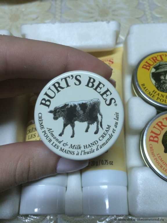 Крем для рук Burt's Bees Almond Beeswax Hand Creme 2oz /С маслом сладкого миндаля и воском - фото