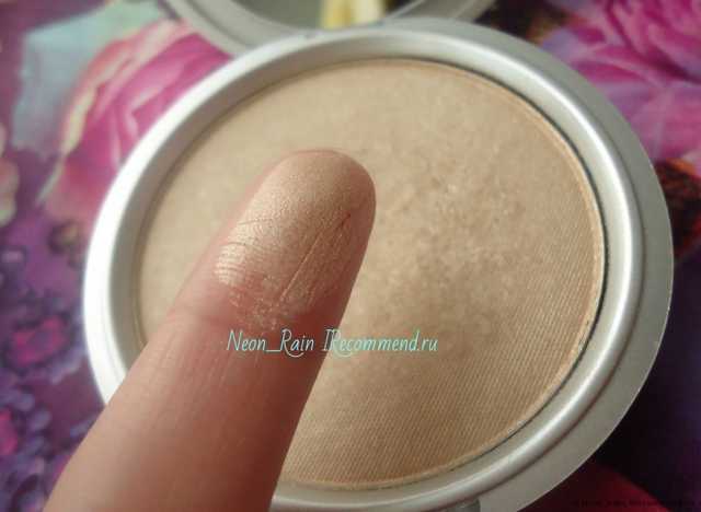 В поисках идеального хайлайтера. Сравнение Mary-Lou Manizer, L'oreal Infaillible и Britney Spears (+ фото)