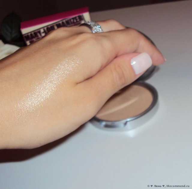 Знаменитый роскошный хайлайтер Mary Lou Manizer подарит вашей коже потрясающее сияние! ( фото на лице )