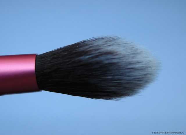 Кисть для макияжа Real Techniques by Samantha Chapman Setting Brush - фото