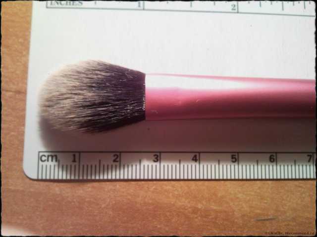 Кисть для макияжа Real Techniques by Samantha Chapman Setting Brush - фото