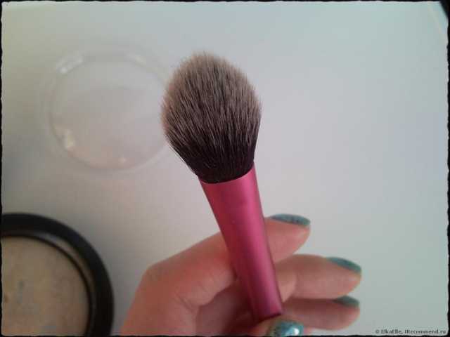 Кисть для макияжа Real Techniques by Samantha Chapman Setting Brush - фото