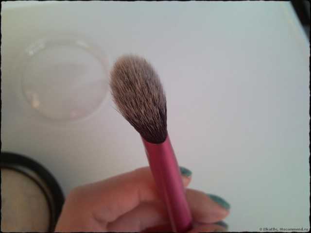 Кисть для макияжа Real Techniques by Samantha Chapman Setting Brush - фото