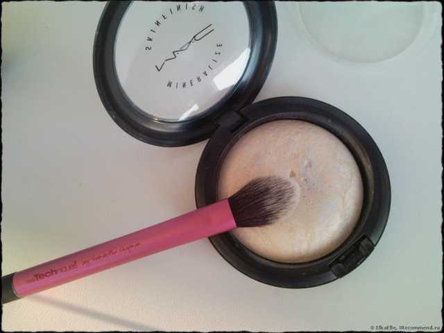 Кисть для макияжа Real Techniques by Samantha Chapman Setting Brush - фото