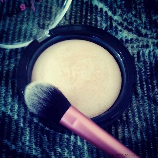 Кисть для макияжа Real Techniques by Samantha Chapman Setting Brush - фото